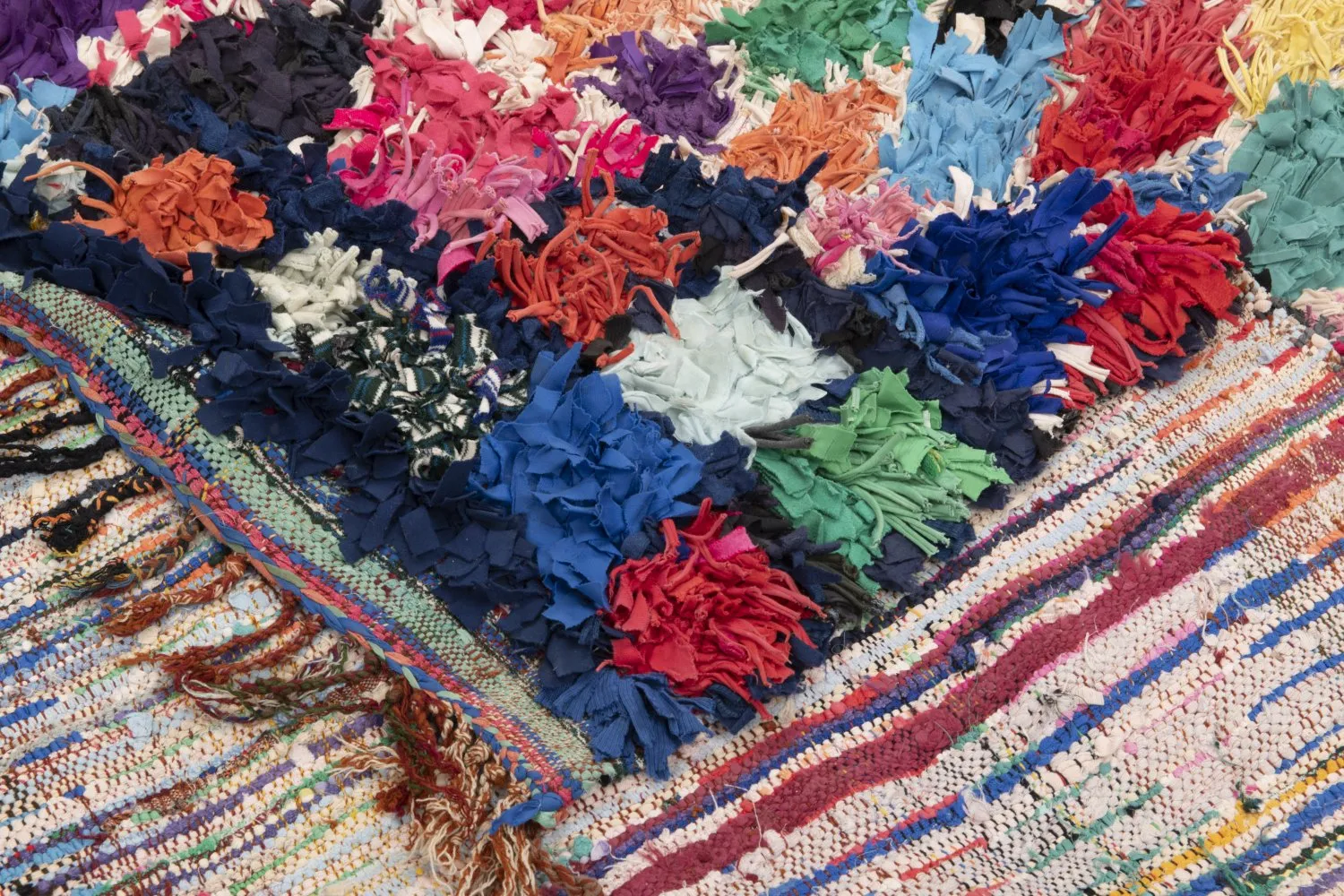 Tapis Marocain Berbère Boucherouite 250 x 140 cm