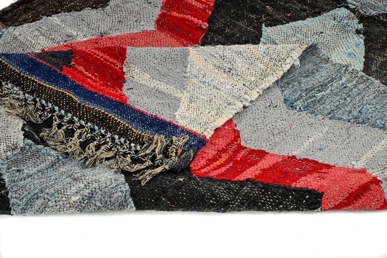 Tapis berbère marocain Boucherouite 135 x 225 cm