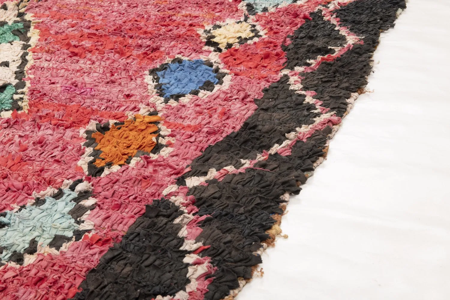 Tapis Marocain Berbère Boucherouite 270 x 170 cm