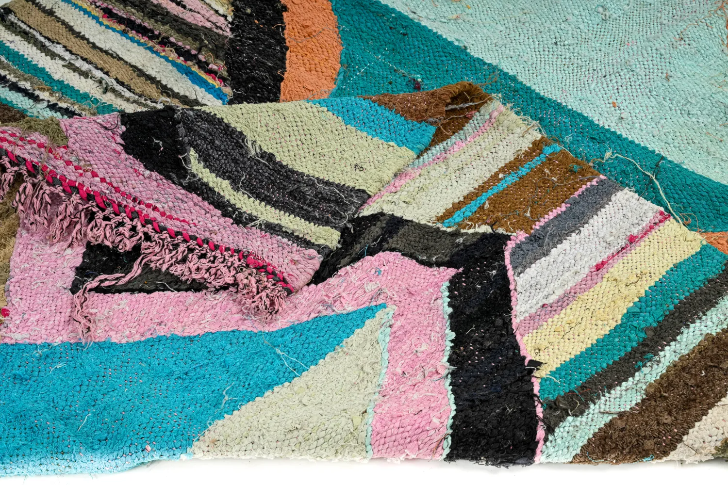 Tapis berbère marocain Boucherouite 135 x 265 cm