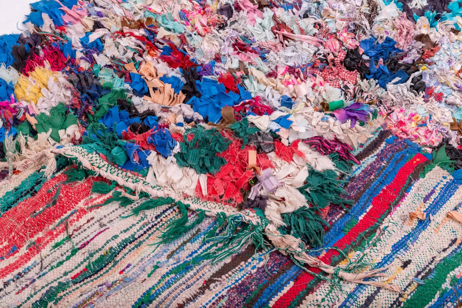 Tapis Marocain Berbère Boucherouite 220 x 140 cm