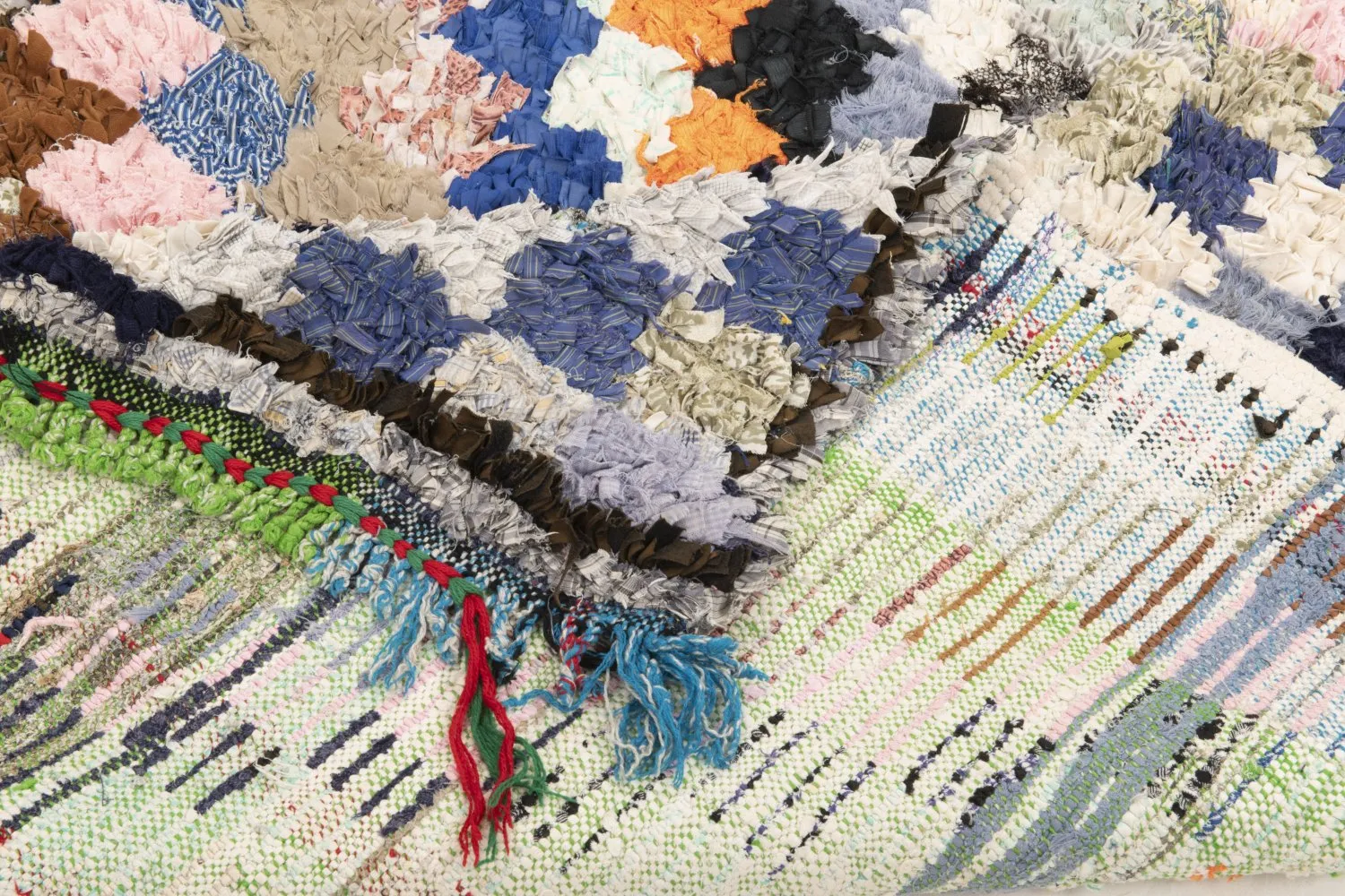 Tapis Marocain Berbère Boucherouite 210 x 115 cm