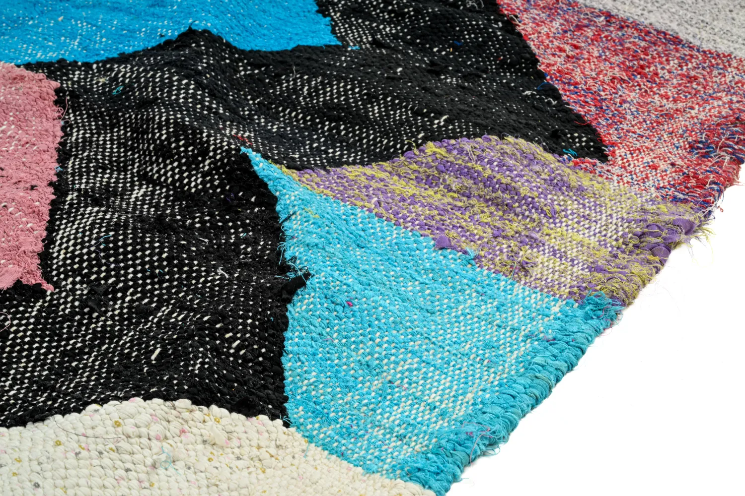 Tapis berbère marocain Boucherouite 120 x 230 cm