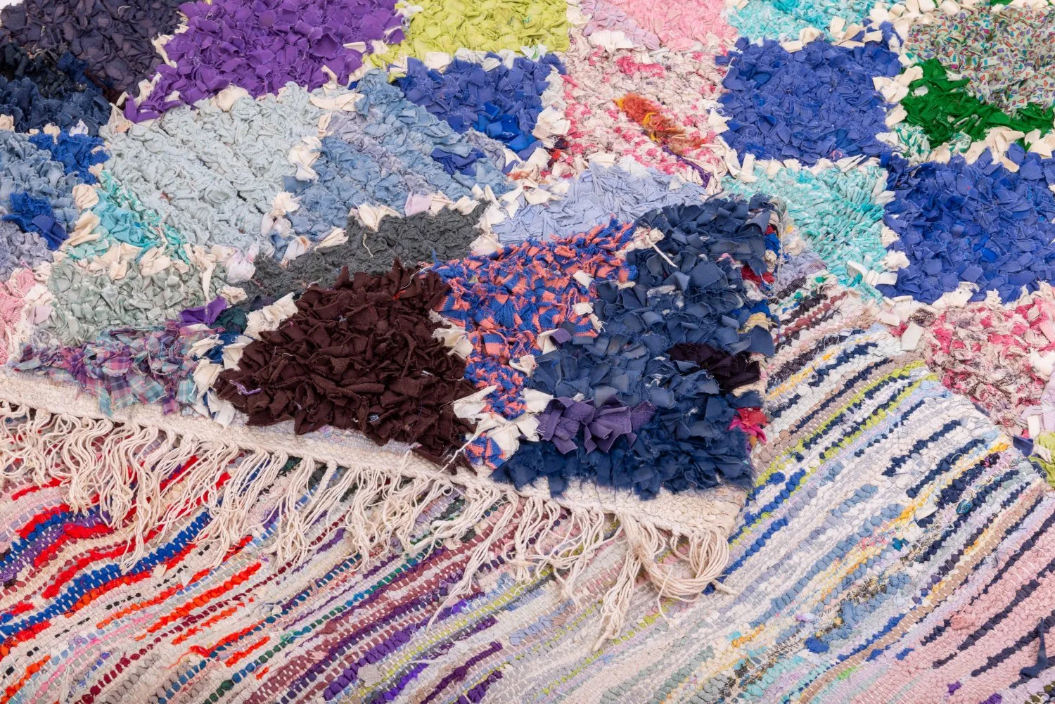 Tapis Marocain Berbère Boucherouite 215 x 135 cm