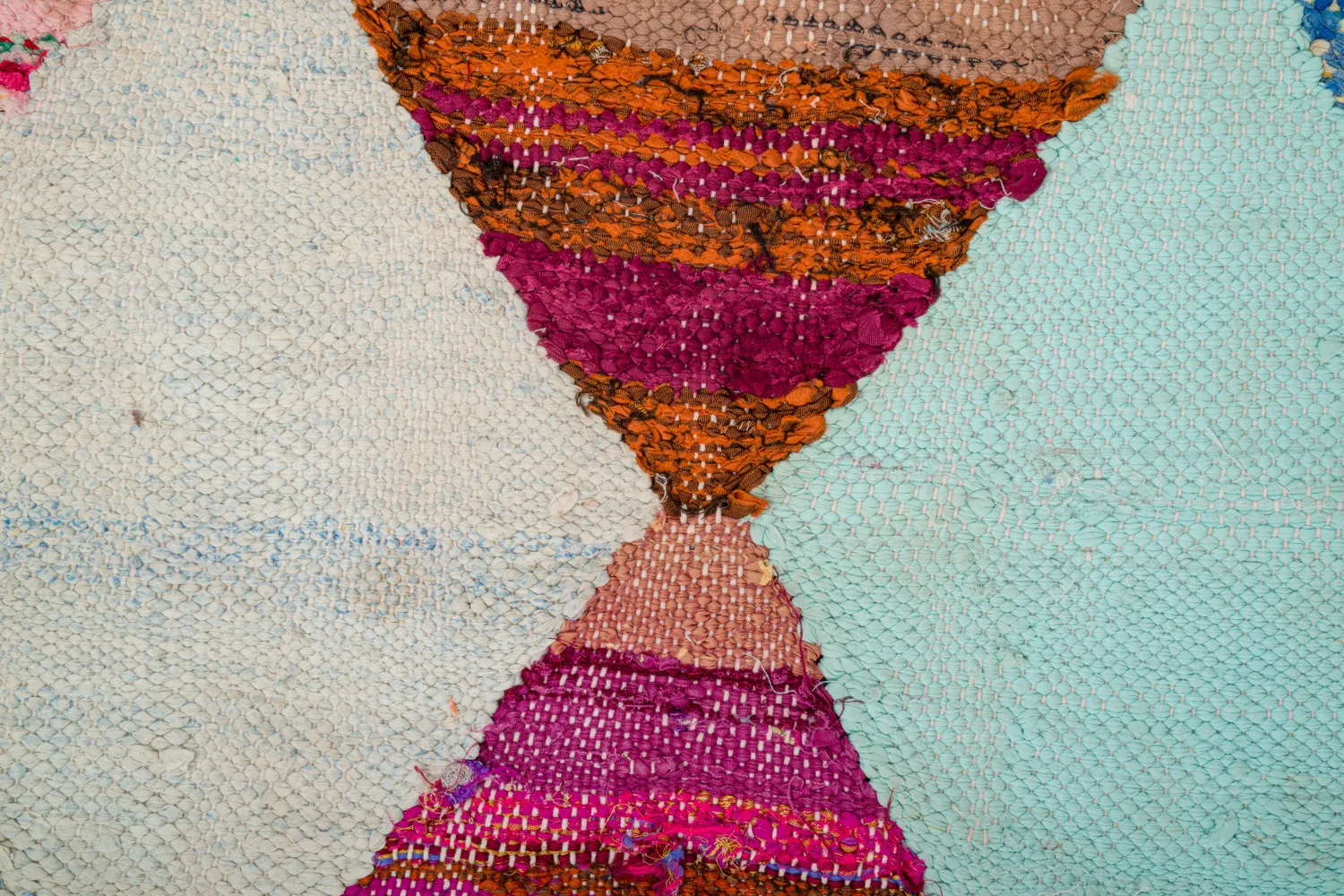 Tapis berbère marocain Boucherouite 140 x 250 cm