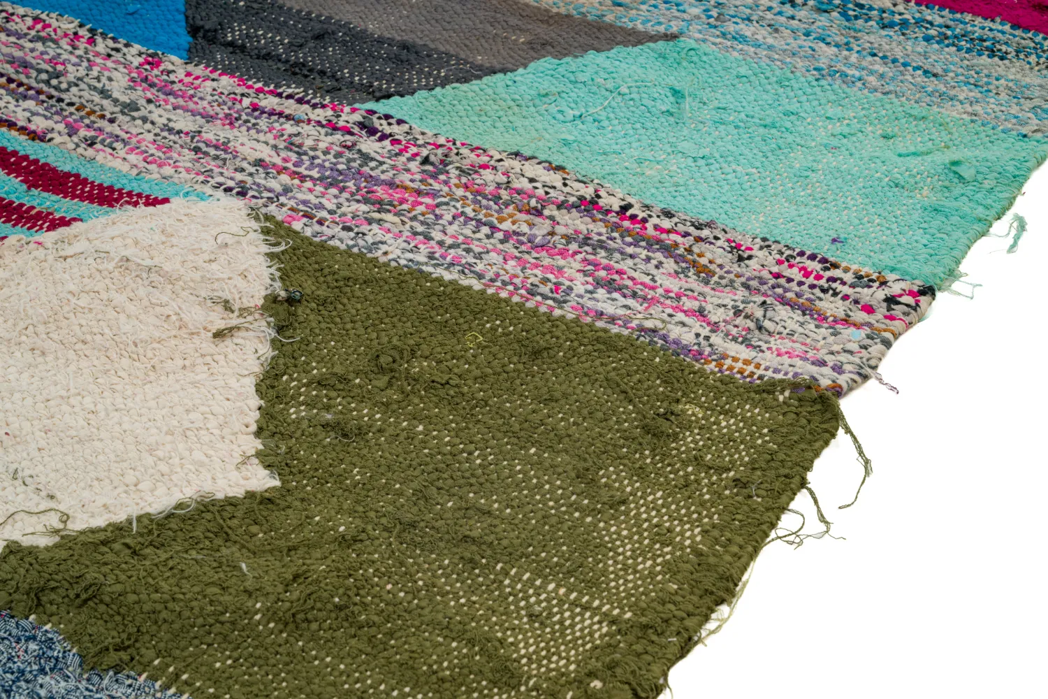 Tapis berbère marocain Boucherouite 145 x 250 cm