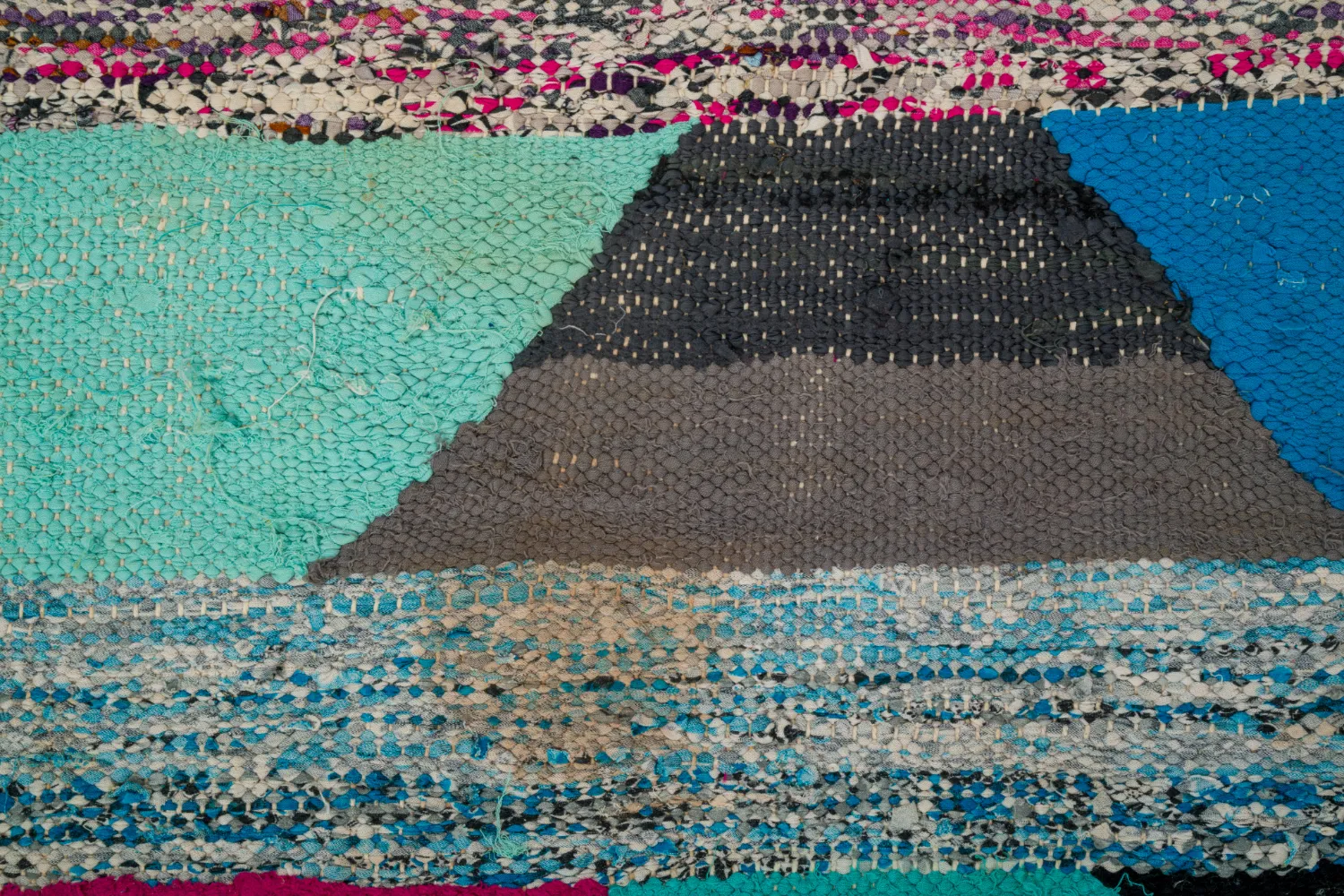 Tapis berbère marocain Boucherouite 145 x 250 cm