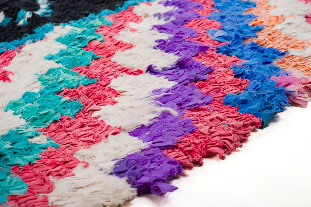 Tapis berbère marocain Boucherouite 250 x 155 cm