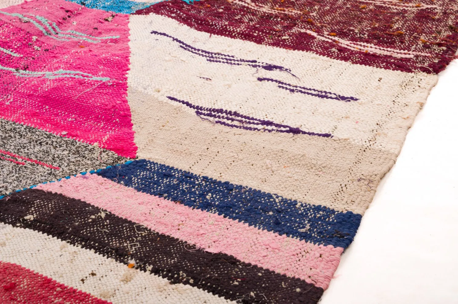 Tapis berbère marocain Boucherouite 125 x 260 cm