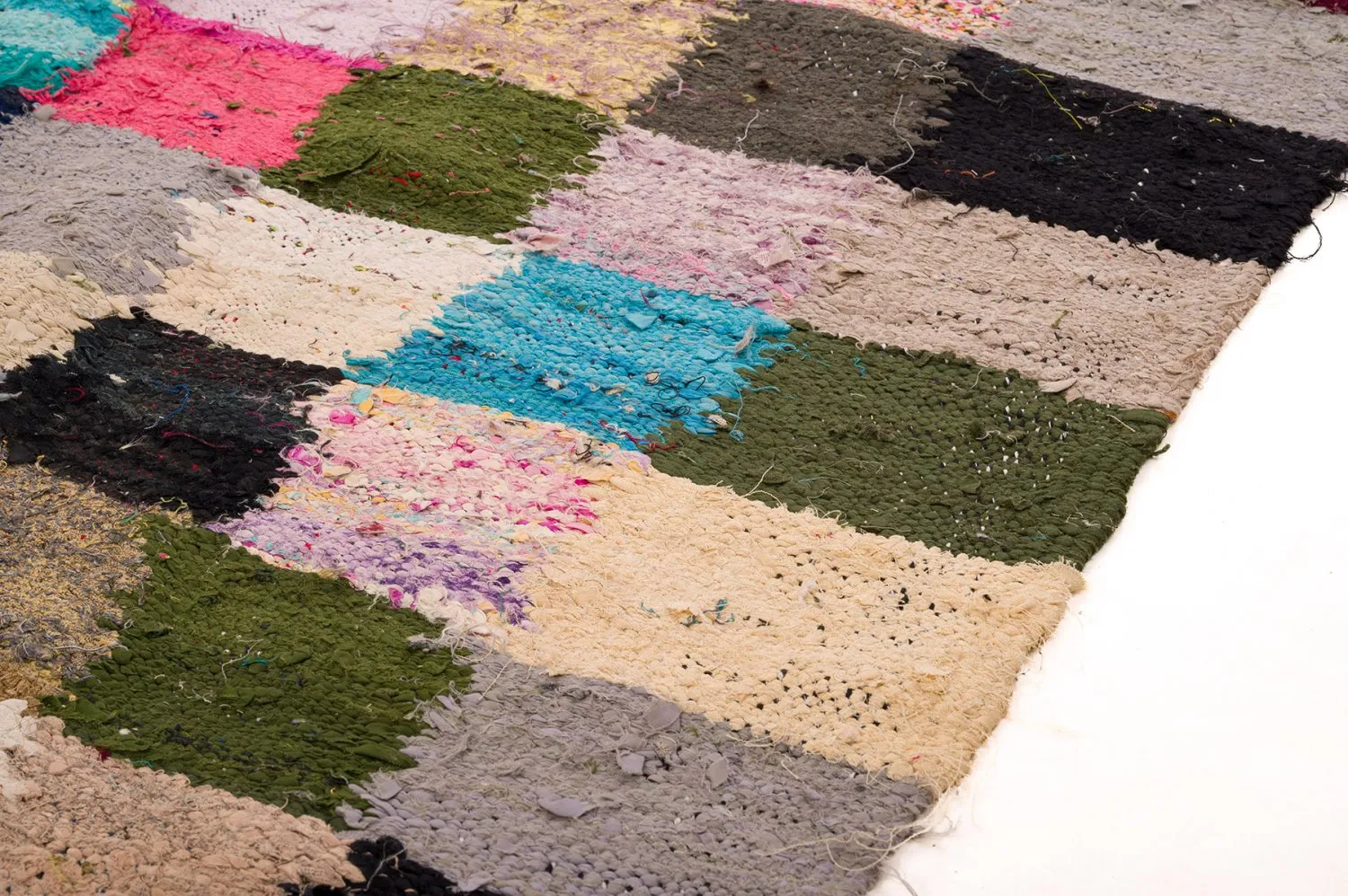 Tapis berbère marocain Boucherouite 135 x 275 cm