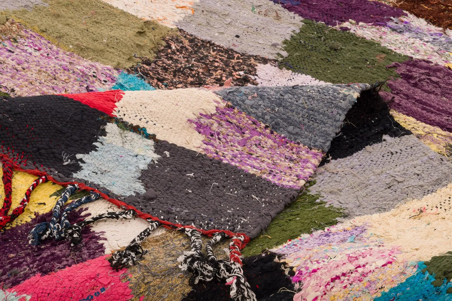 Tapis berbère marocain Boucherouite 135 x 275 cm
