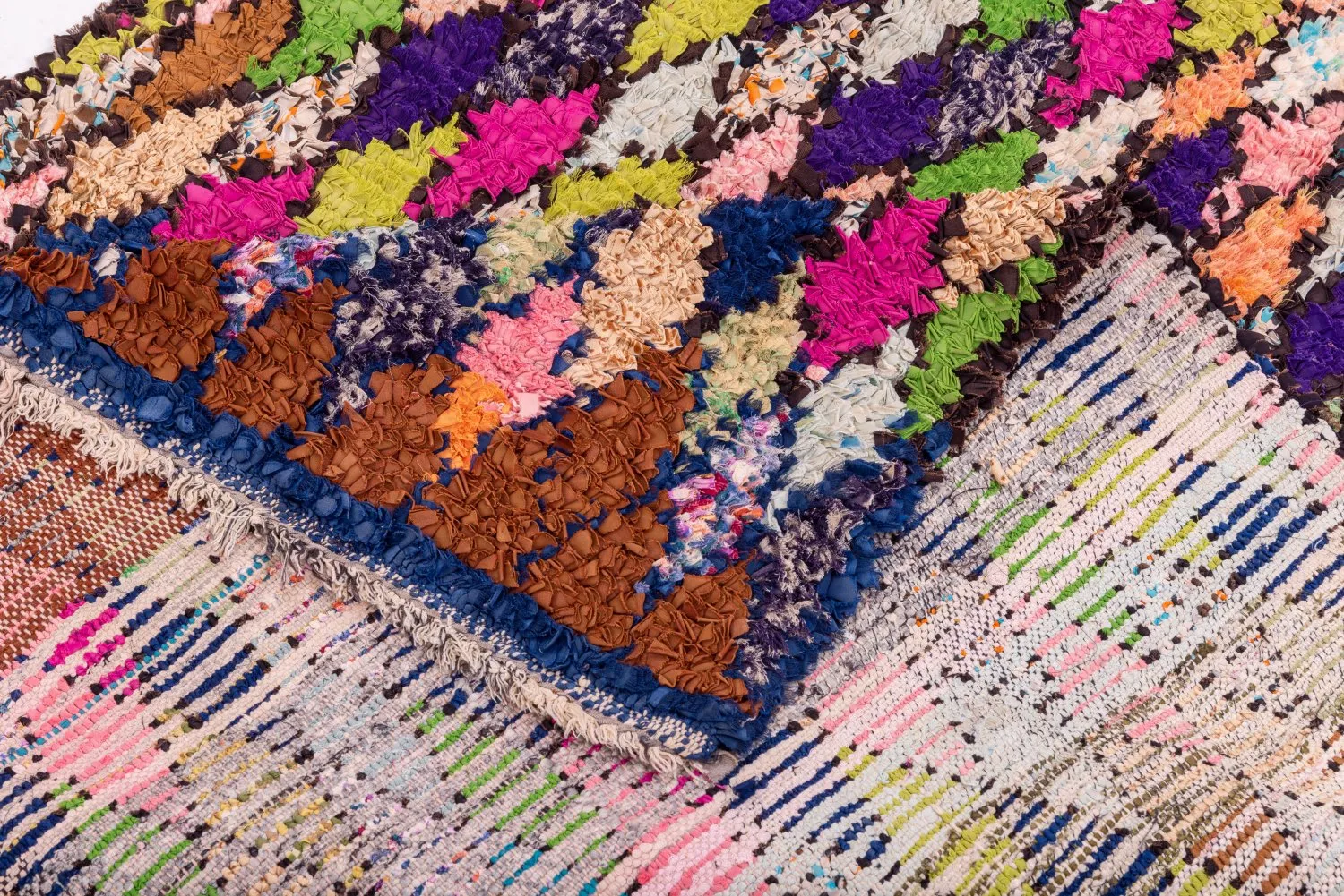 Tapis Marocain Berbère Boucherouite 245 x 115 cm