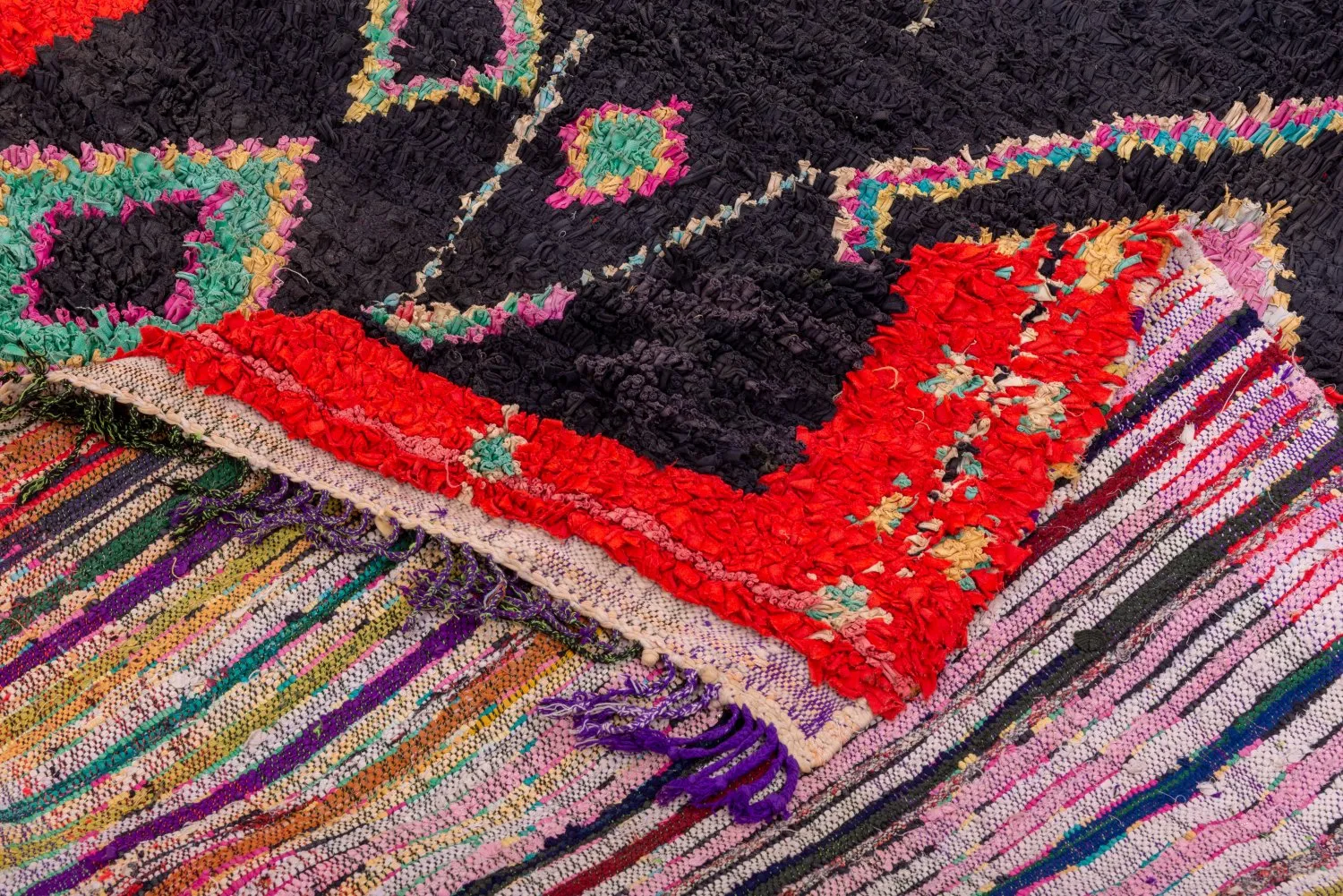Tapis Marocain Berbère Boucherouite 250 x 175 cm