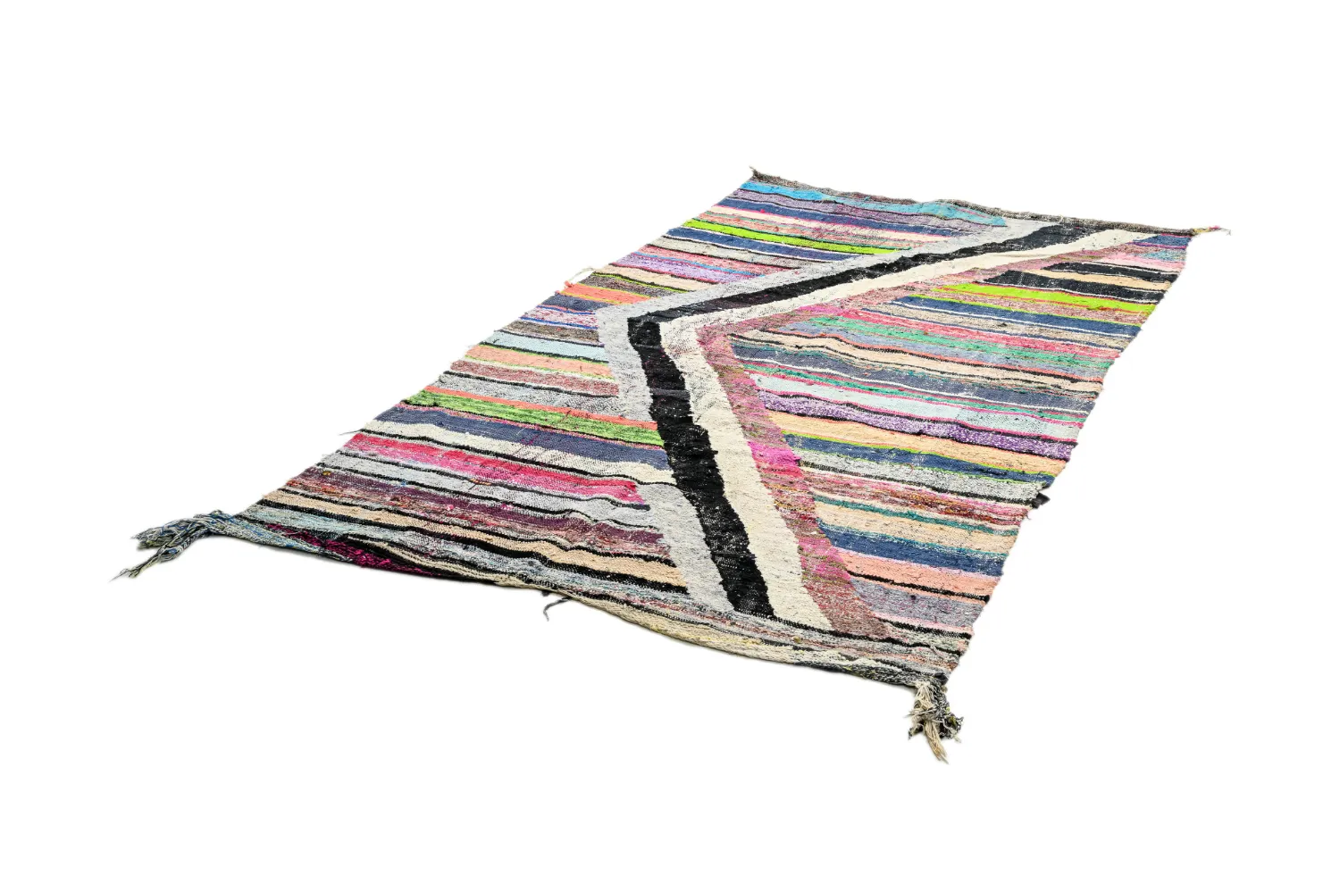 Tapis berbère marocain Boucherouite 135 x 240 cm