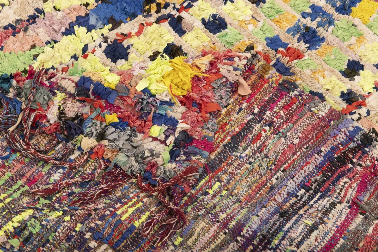 Tapis Marocain Berbère Boucherouite 180 x 115 cm