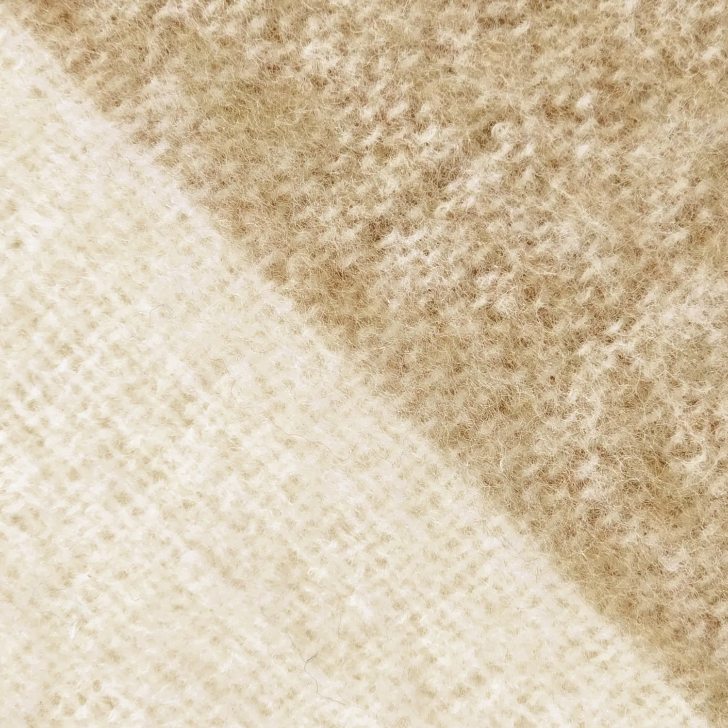 Plaids - Plaid en mélange de laine - Beatriz Stripe (beige/blanc)