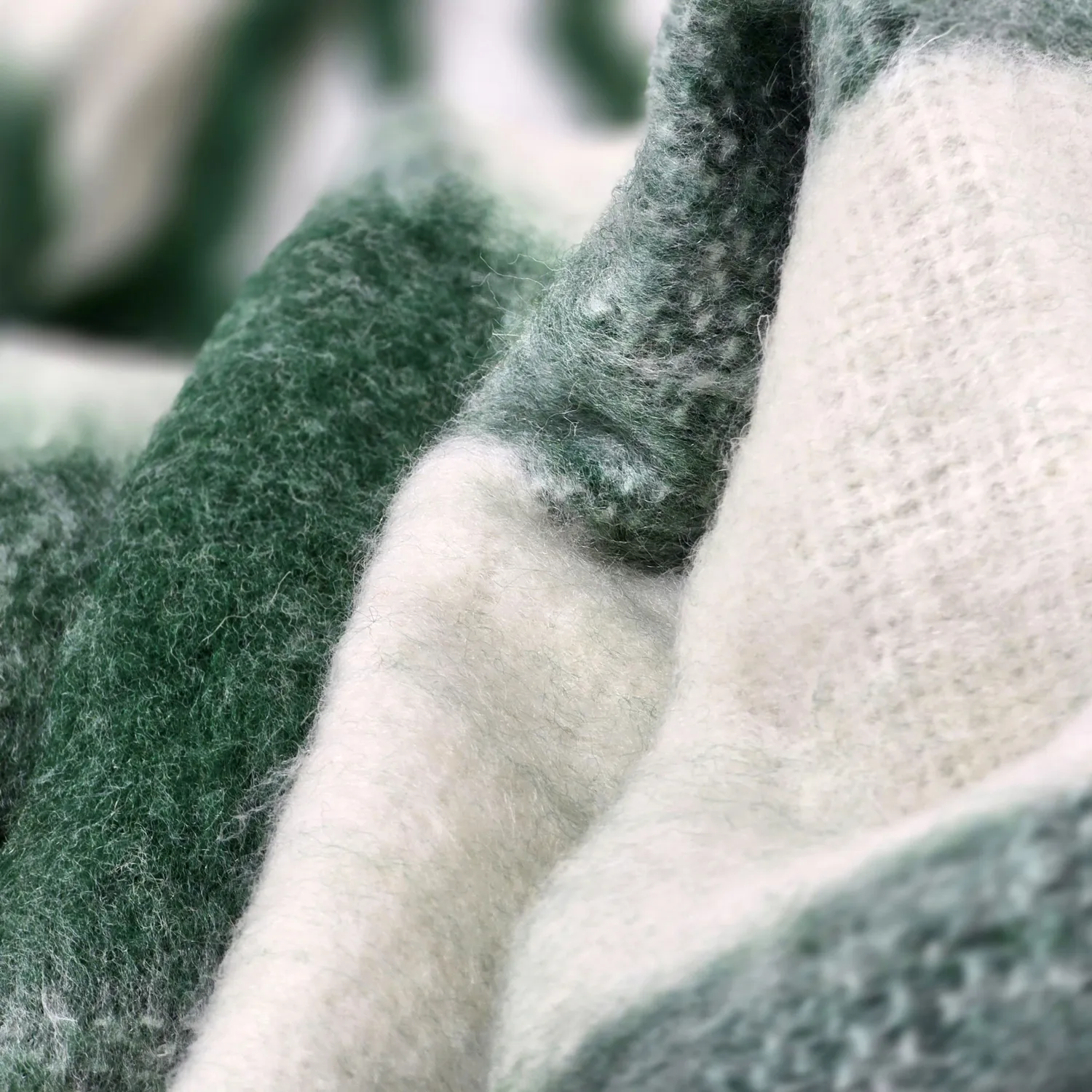 Plaid en mélange de laine - Phoebe (vert)