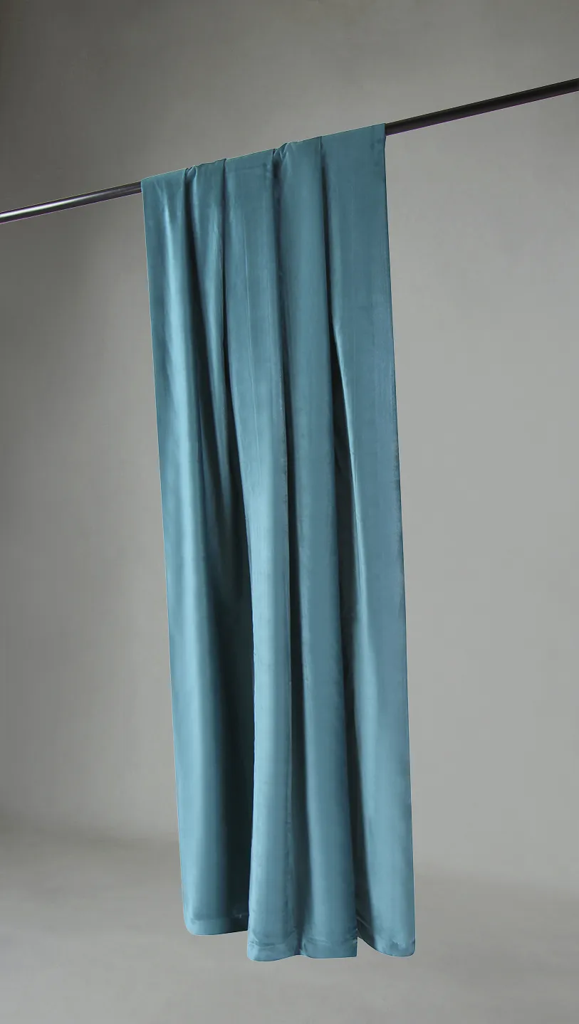 Rideaux - Rideau en velours Juliet (bleu)