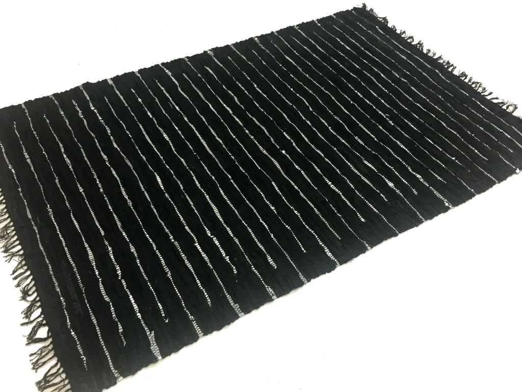 Tapis chiffons - Nordal Design (noir, 100 % cuir)
