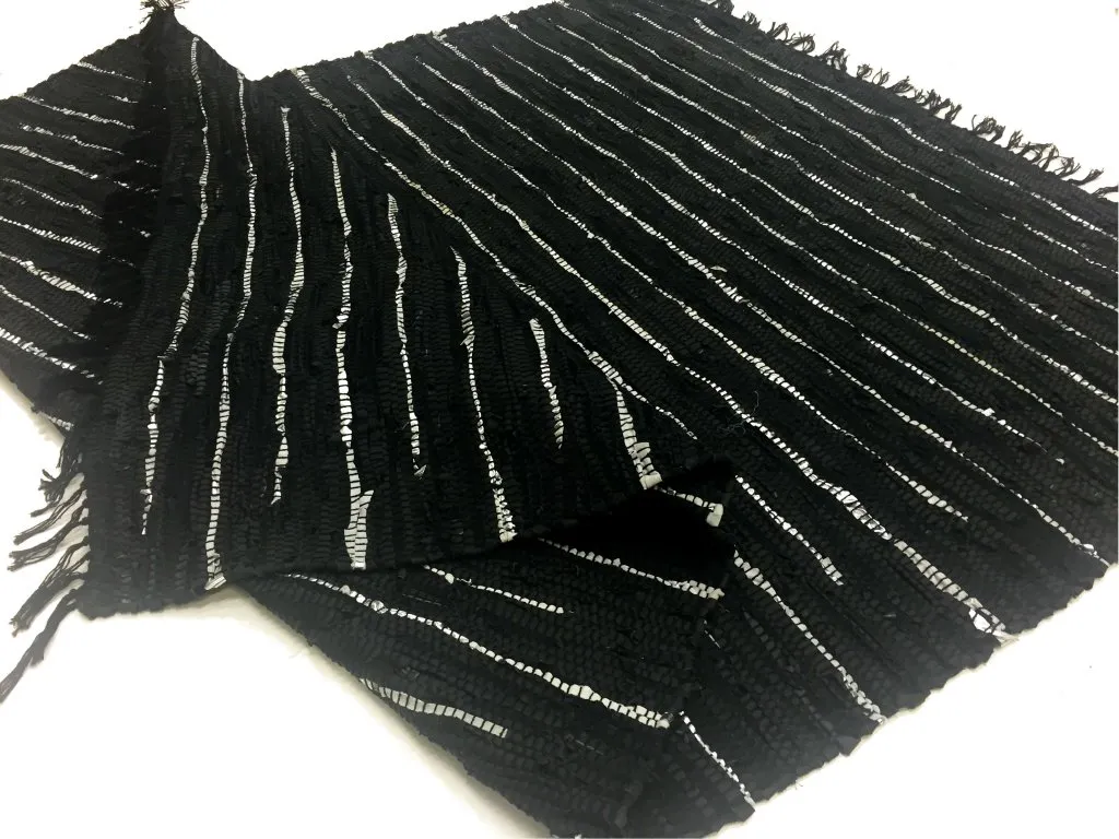 Tapis chiffons - Nordal Design (noir, 100 % cuir)