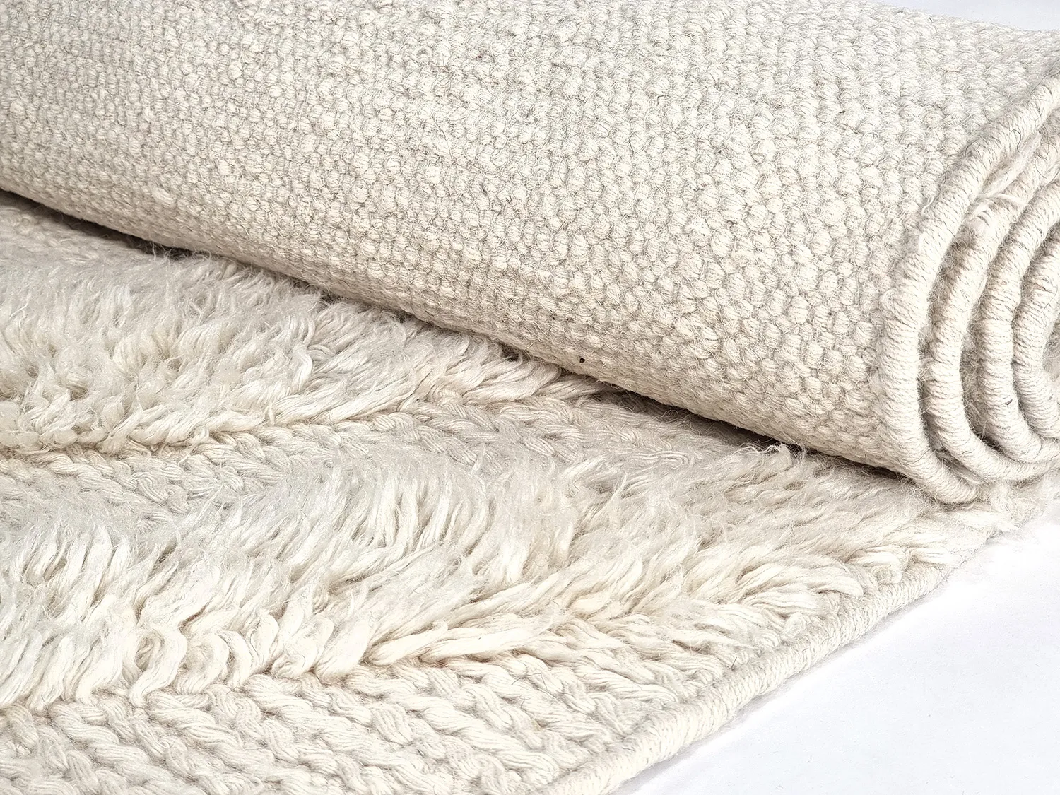 Tapis en laine - Jolie (blanc cassé)