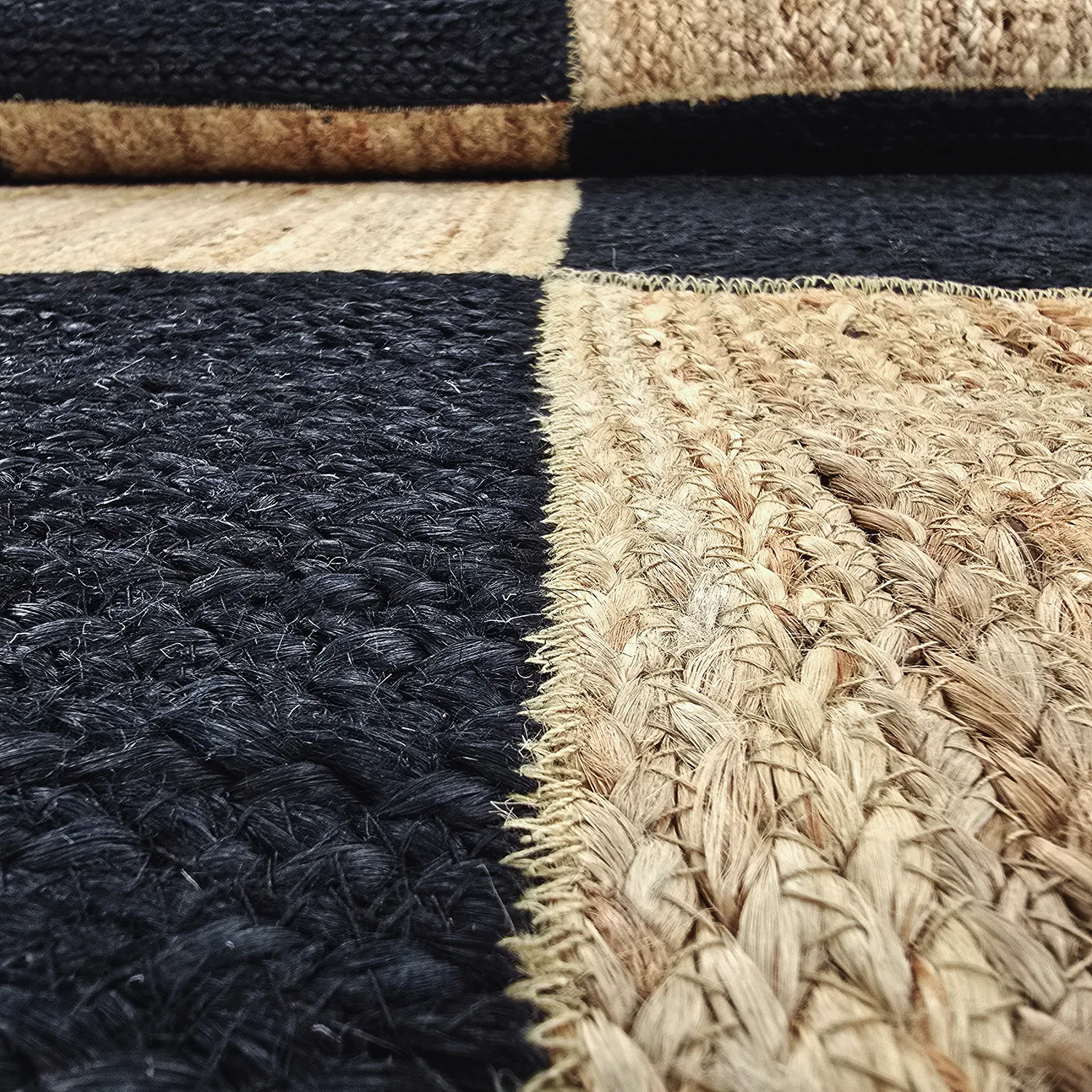 Tapis chanvre - Khulna (naturel/noir)