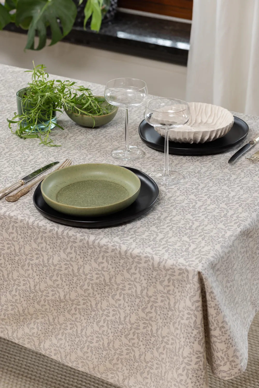 Nappe en coton Lilja (gris)
