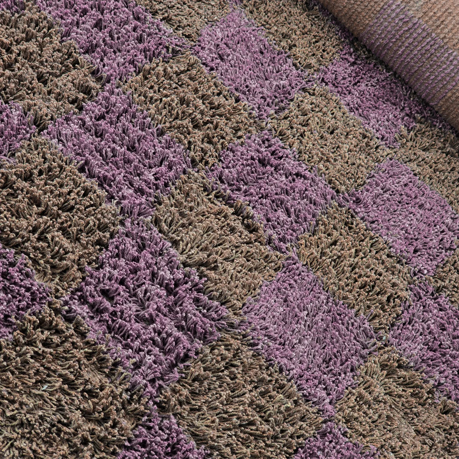 Tapis à poils longs - Elsey Natural Cotton Shaggy (marron/violet)