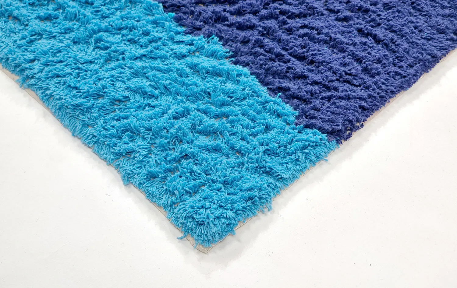 Tapis à poils longs - Taro Natural Cotton Shaggy (bleu)
