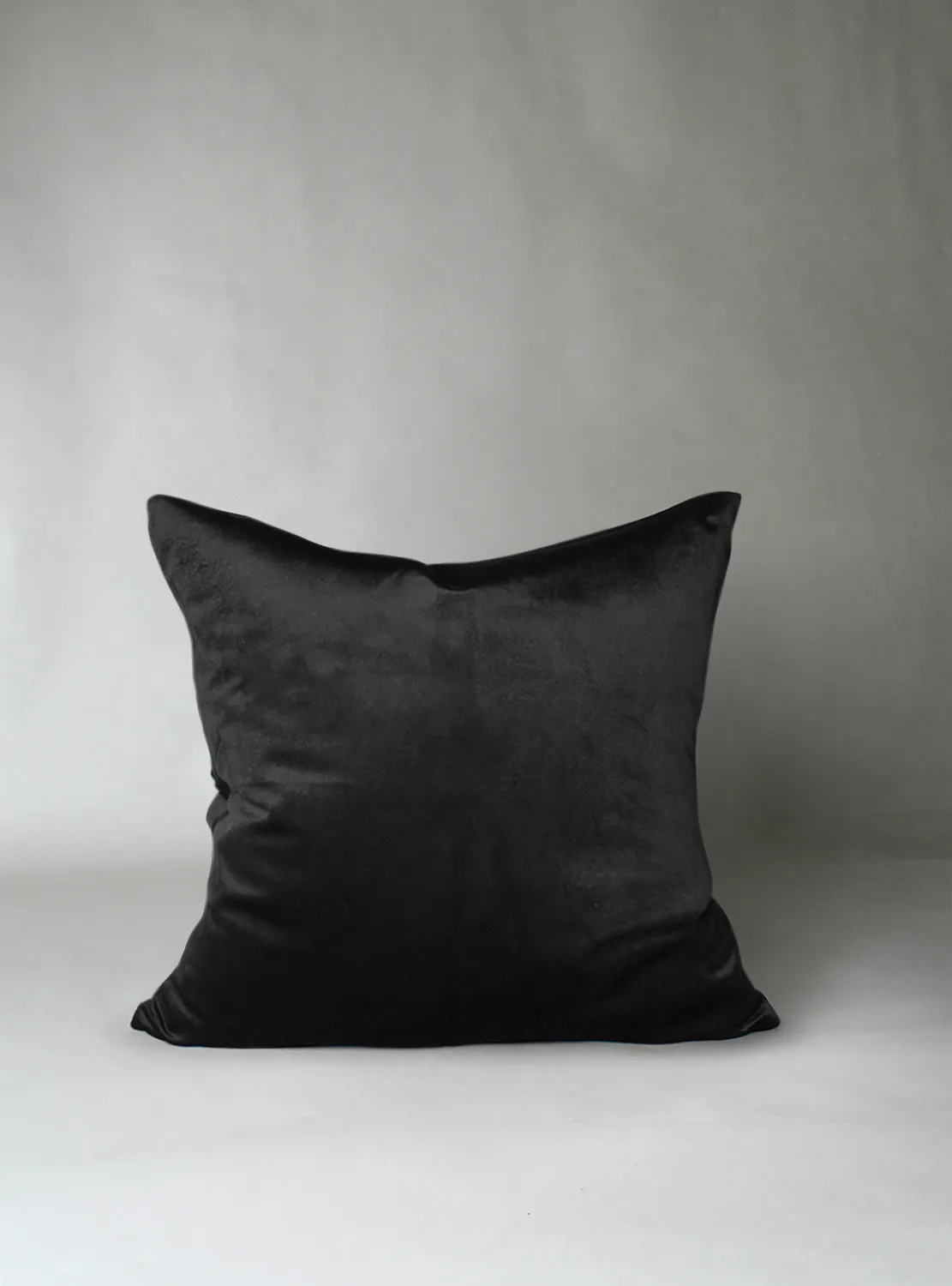 Housse de coussin Marlyn en velours (noir)