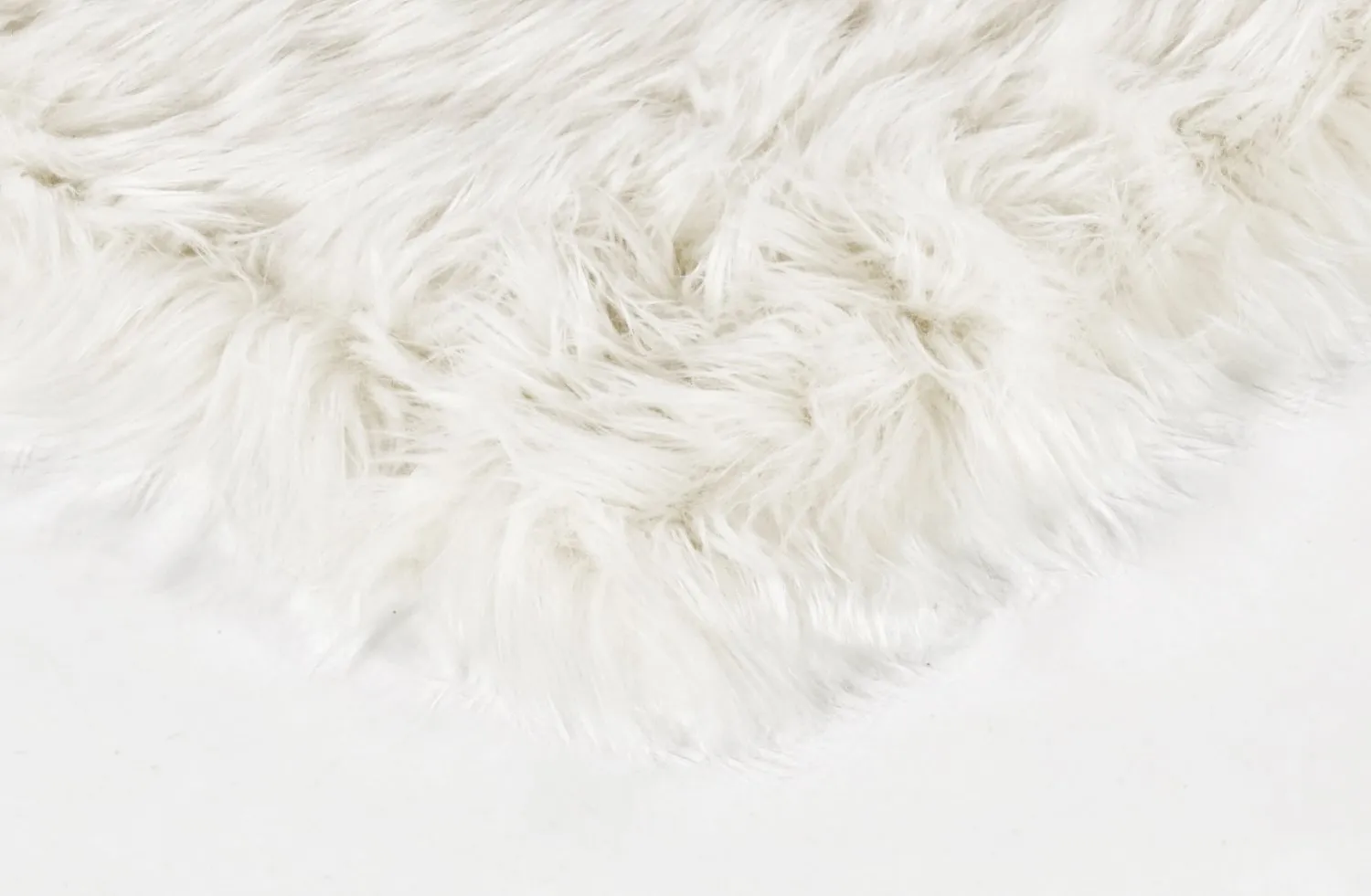 Tapis à poils longs - Pomaire (blanc)