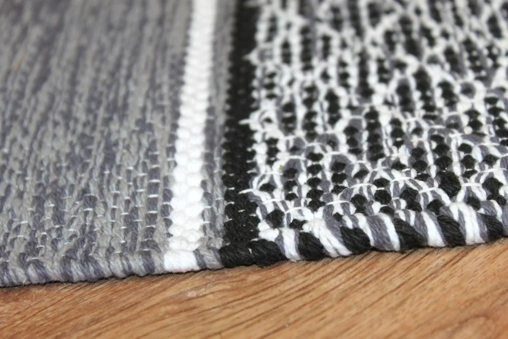 Tapis chiffons - Visby (noir-blanc)