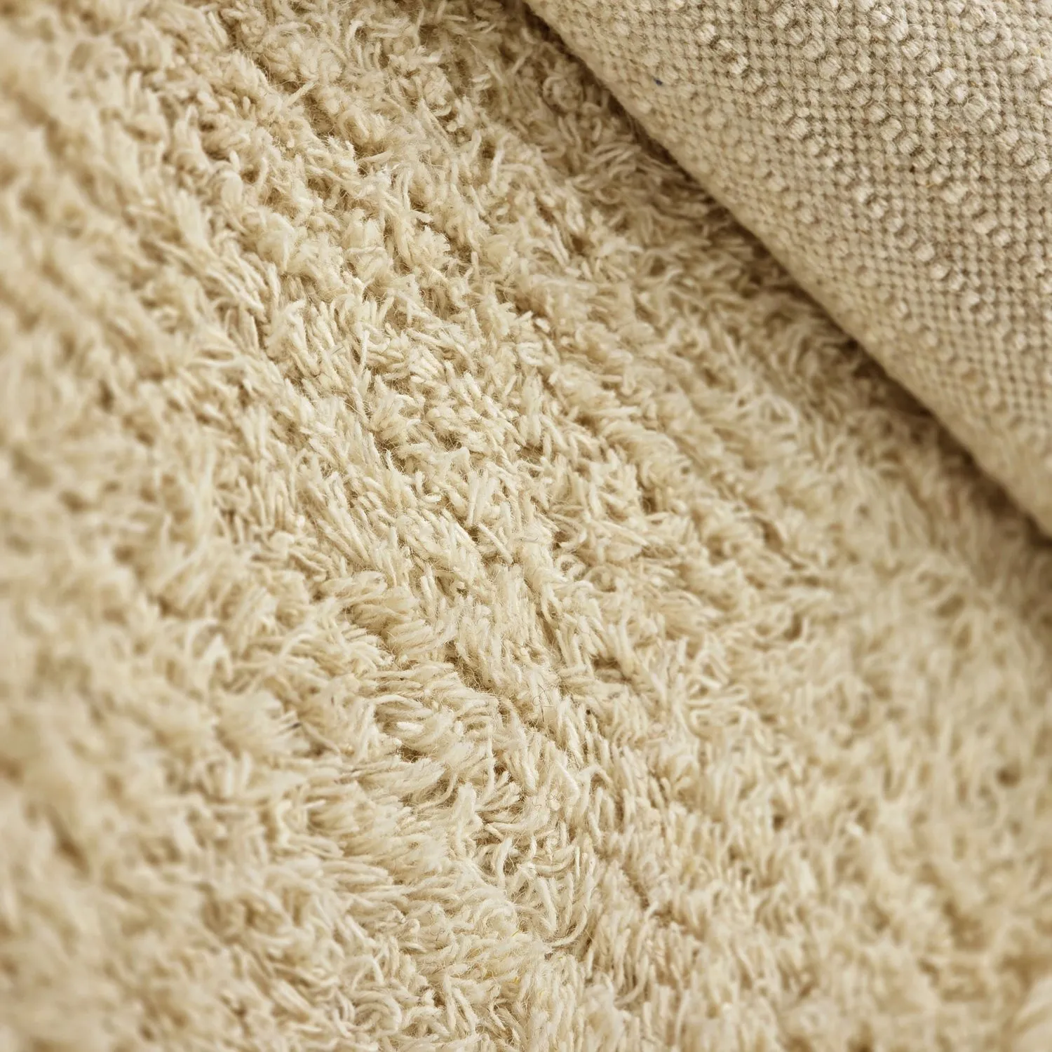 Tapis à poils longs - Melilla Hand Woven Wool Shaggy (naturel)