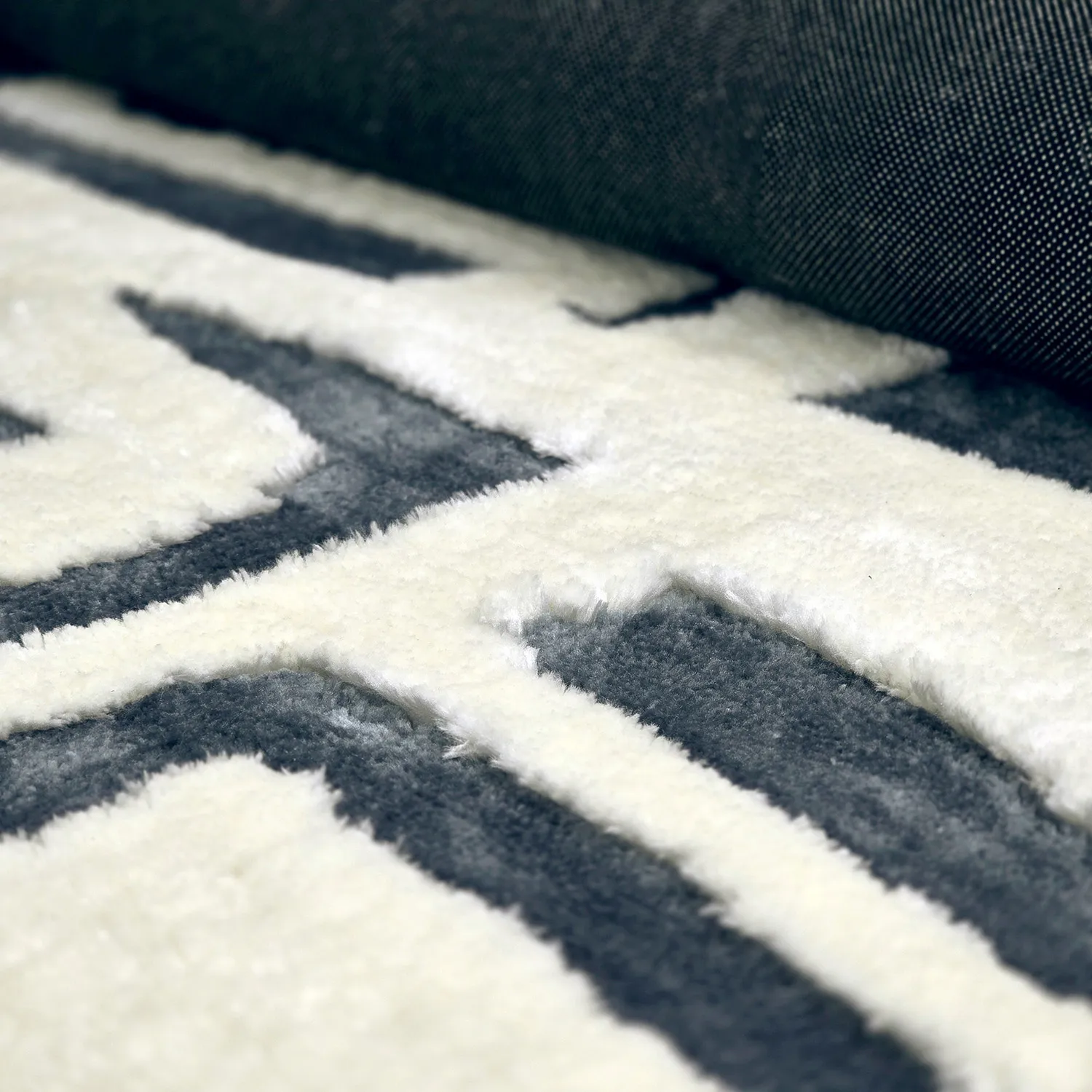 Tapis moelleux - Palmyra (blanc/bleu marine)