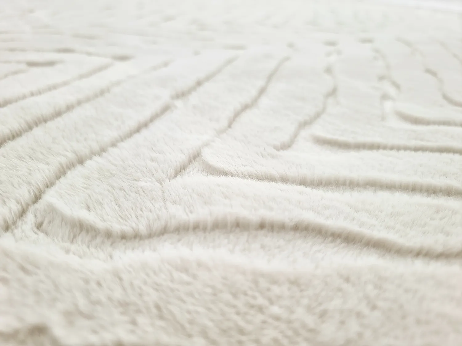 Tapis à poils longs - Wren (blanc cassé)