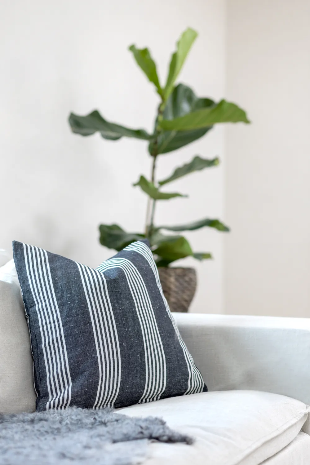 Housse de coussin - Theresa (noir)