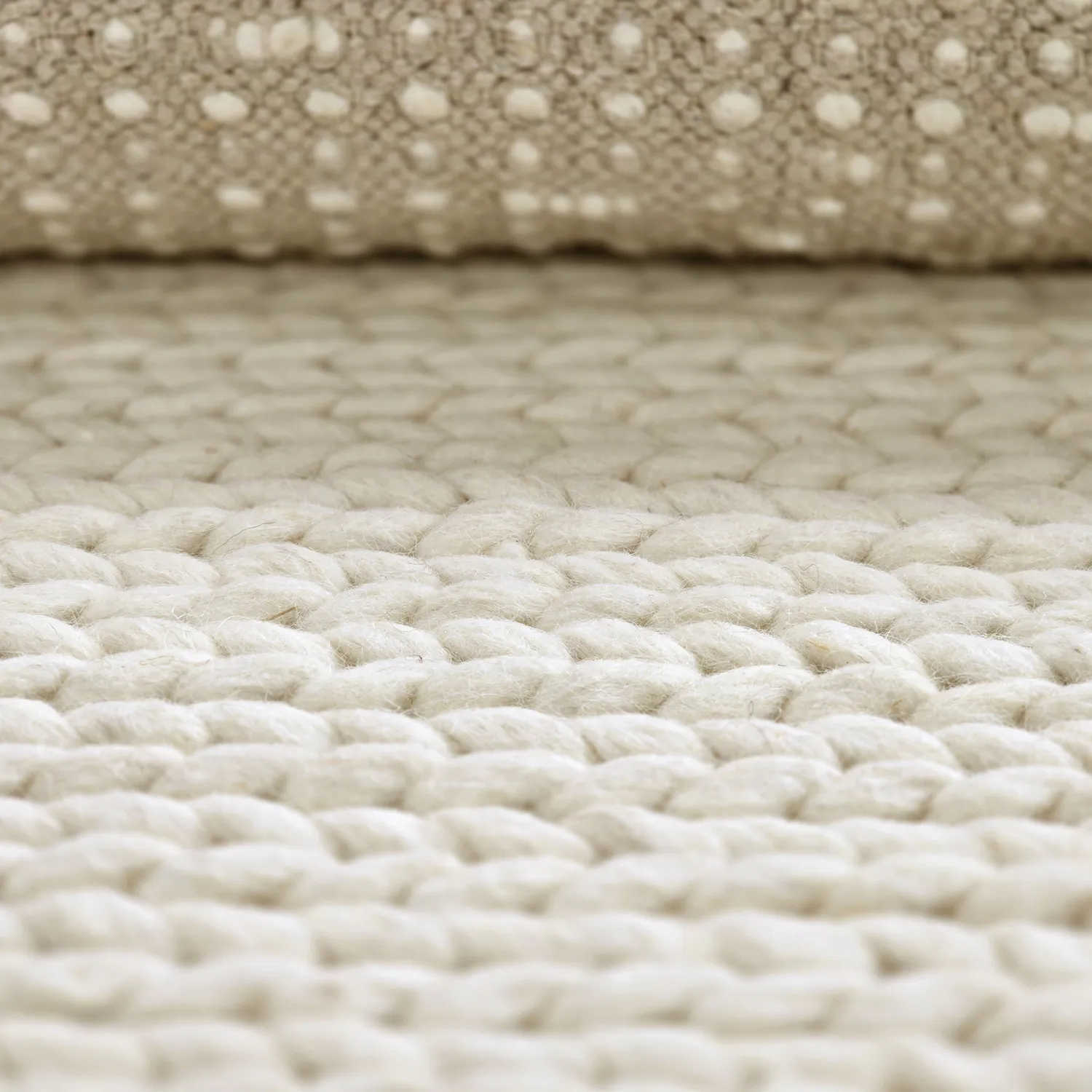 Tapis en laine - Talvia Braided Wool (blanc cassé)