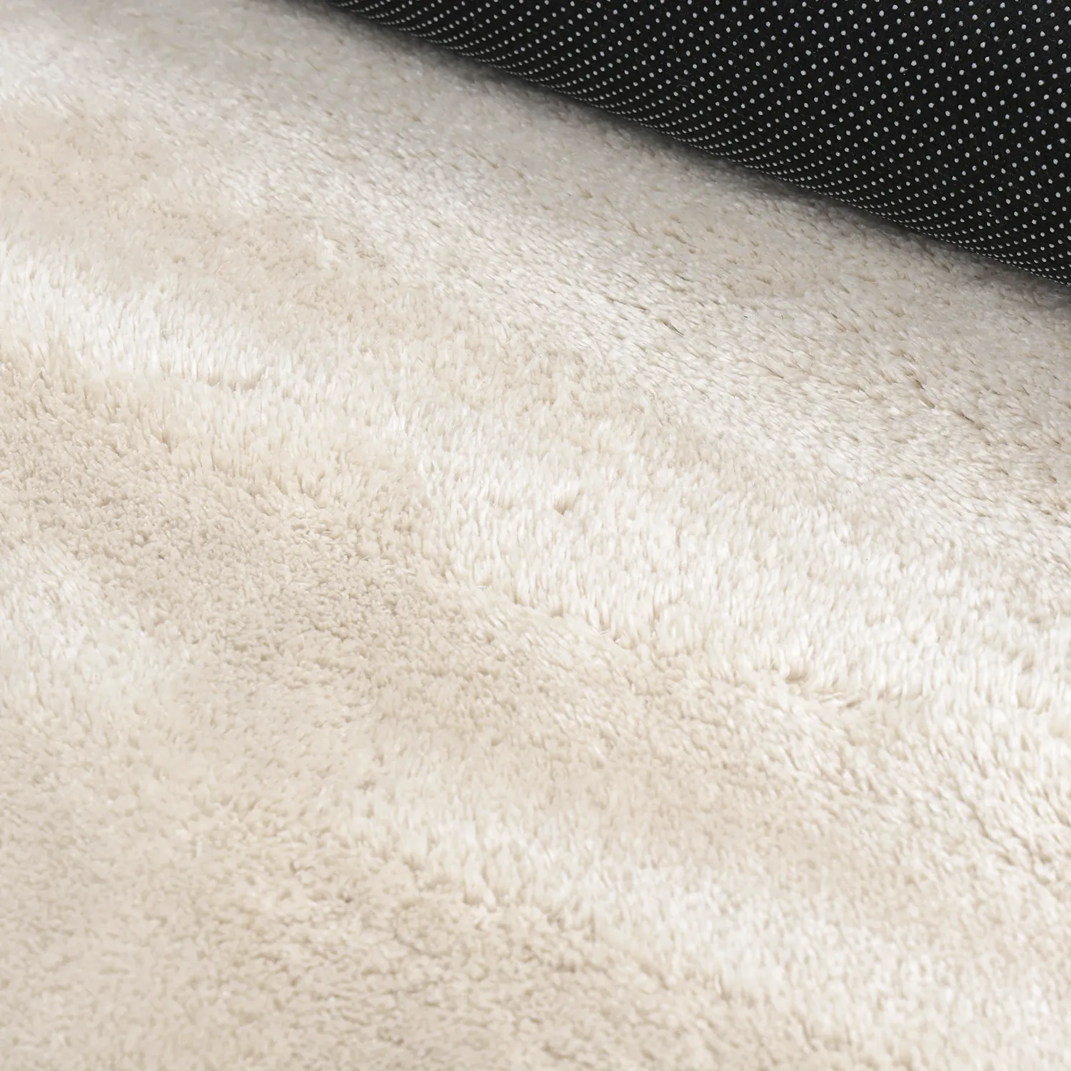 Tapis Rond Ondulé - Aranga Super Soft Fur (beige)