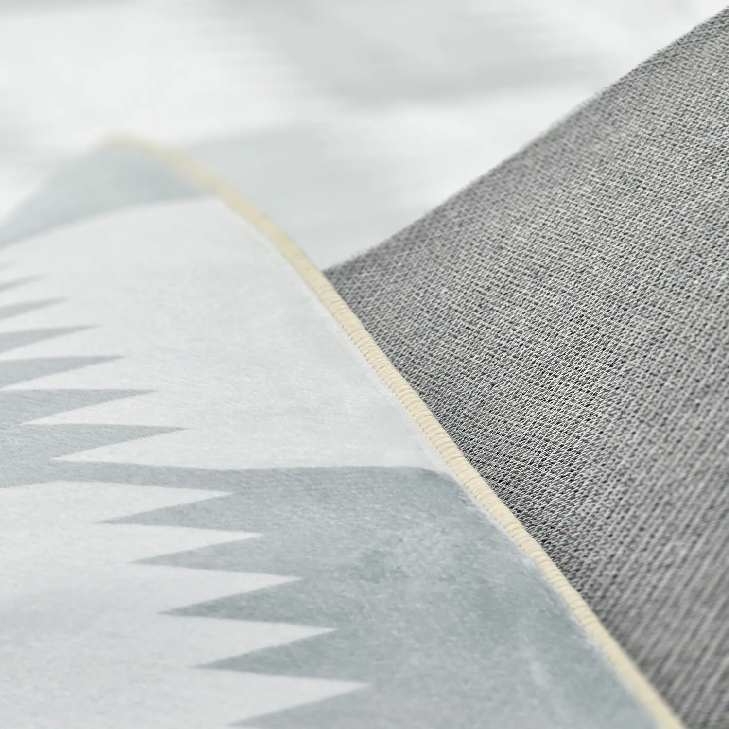 Tapis Wilton - Gobi (gris/blanc)
